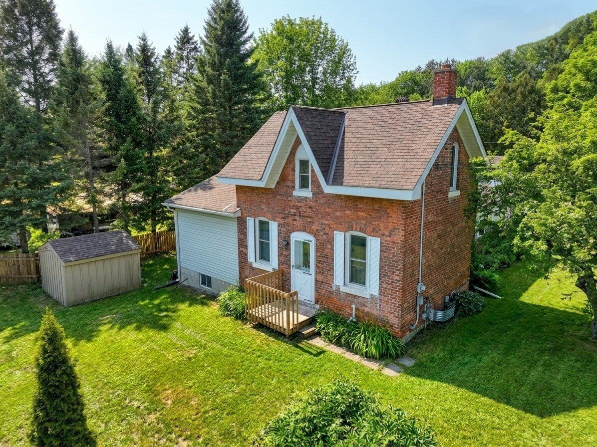 Real estate exterior photography in London Ontario